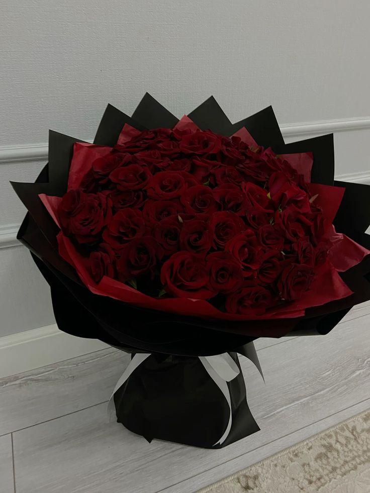 Modest Sector Guide workshop space where corporate flower arrangements are designed and prepared for business delivery